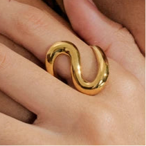 S Ring – ring, alternate view 4