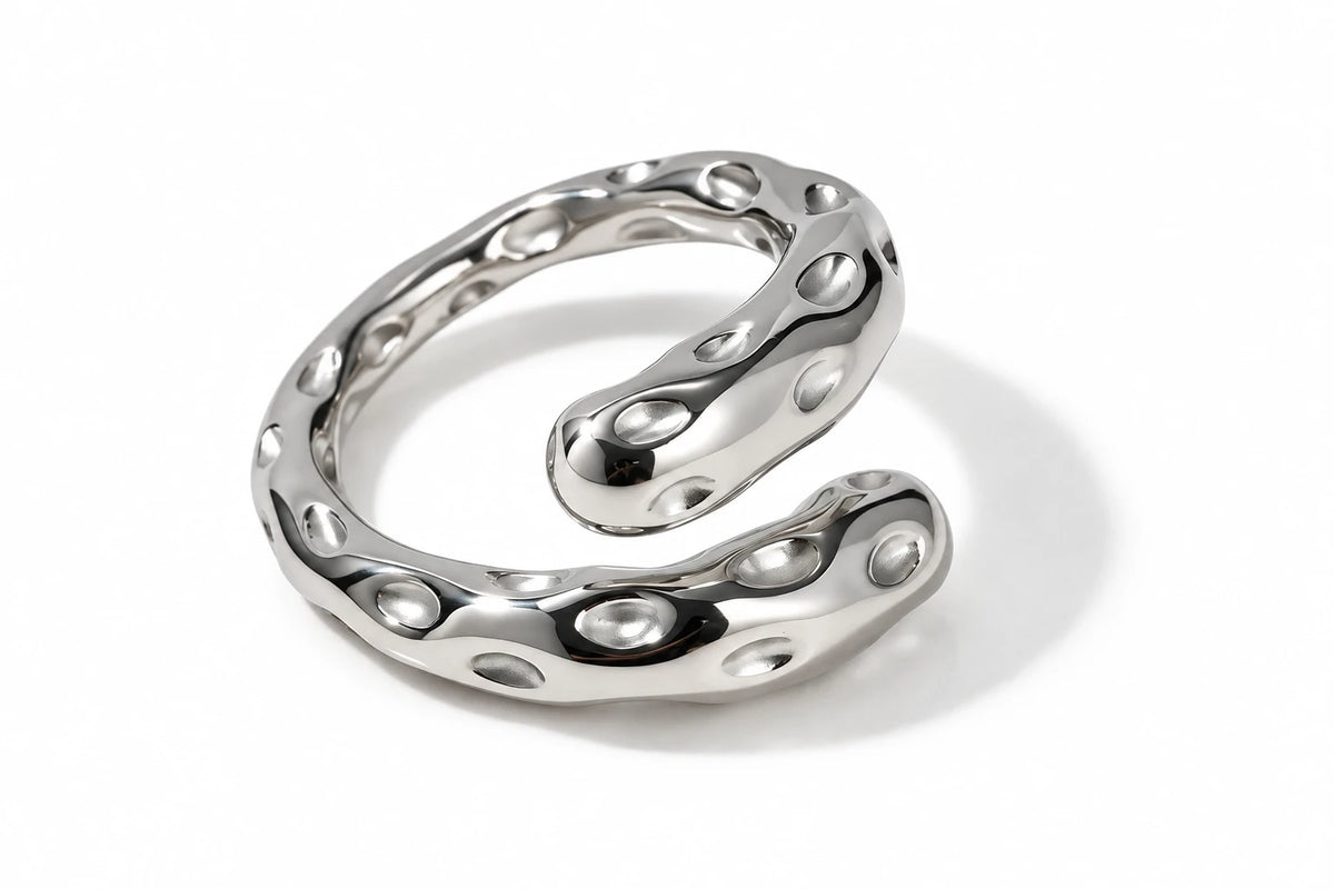 Praga Ring – ring, alternate view 2