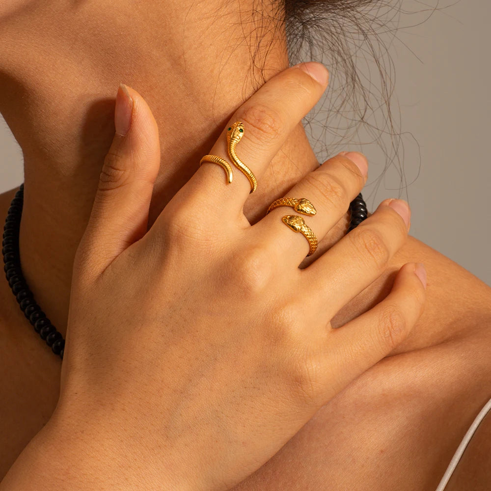 Serpentine Snake Ring – ring, alternate view 3
