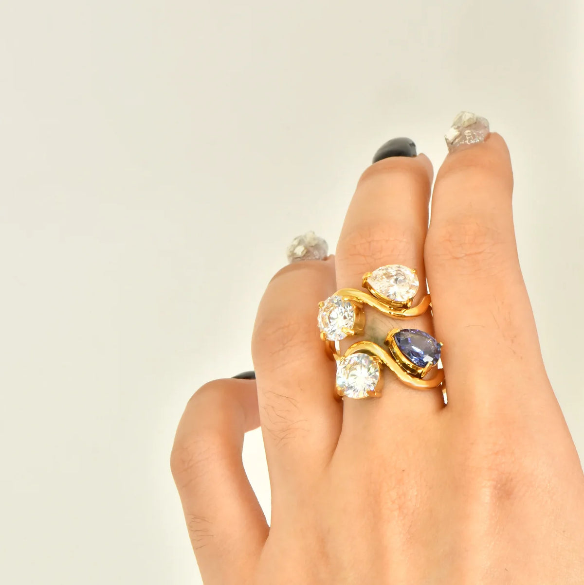 Teardrop Curve Ring – alternate view 5